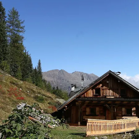 Holiday Home Siggi'S Almhuette, Soelden