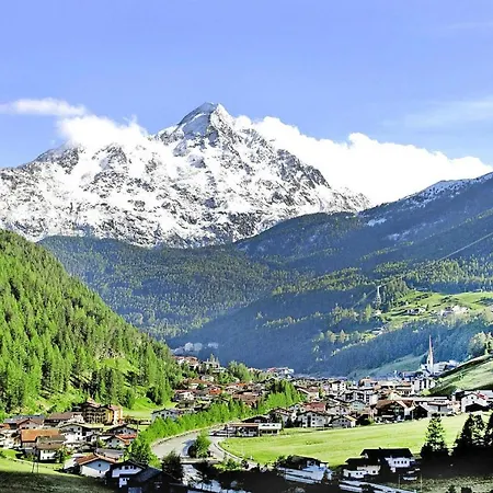 Apartment Holiday Home Siggi'S Almhuette, Soelden